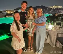 埃因霍温内部会议纪要流出——国际比赛日内部沟通，欧超杯使命明确，纪律约束更严格