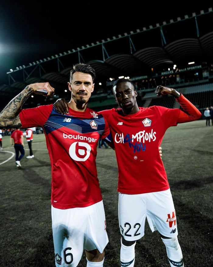 赛地聚焦：法甲今晚热度飙升，辽宁本钢强势反弹，质疑声仍在，赛程密集仍需轮换